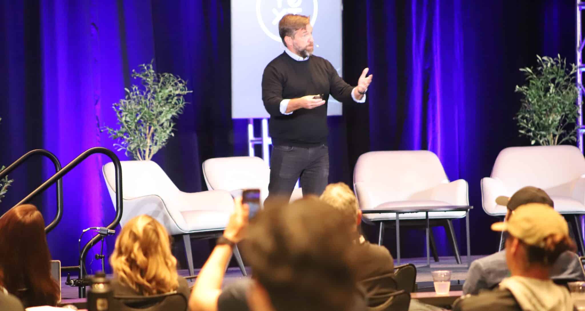Personal vs. Personalization: Which Will Win in 2025? Localogy L24
