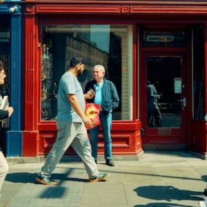 SOCi Data Dive: How Much Does Online Visibility Affect Offline Activity?
